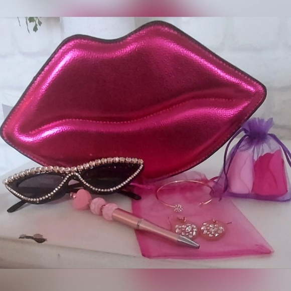 ๐ ZeeZee2000s Share Show - Picture 11 of 15